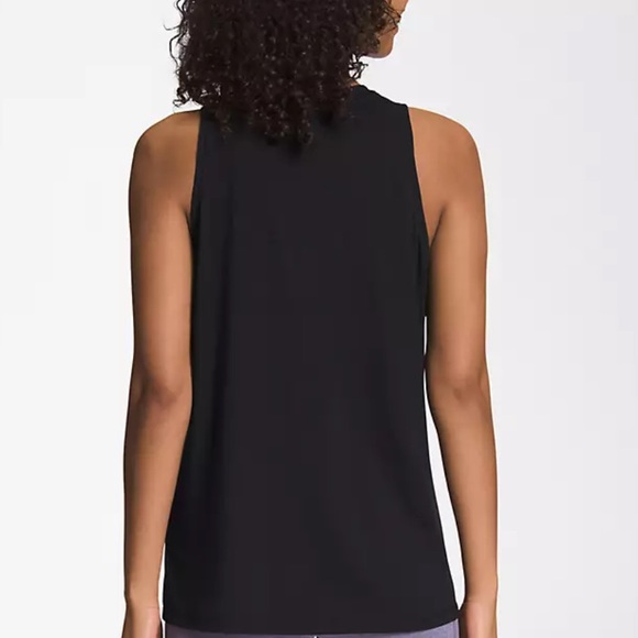 NORTH FACE WOMANS SMALL SUNRSR TANK
TNF BLACK - Picture 3 of 5